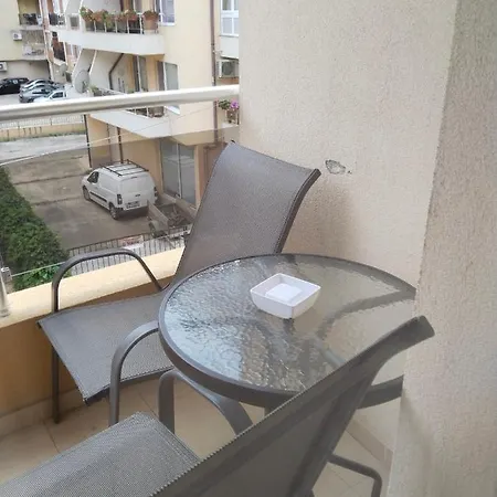 Apartament Janet * 帕莫瑞