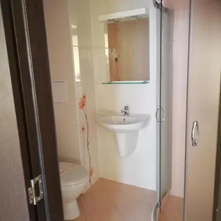 Apartament Janet 公寓 帕莫瑞